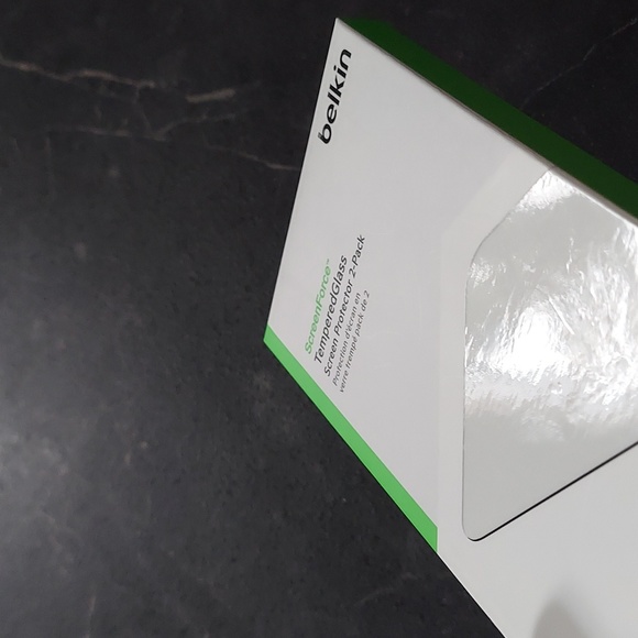 New Belkin Screen force Tempered Glass Screen Protector for iPhone 14 Pro 2-Pack - Picture 12 of 12